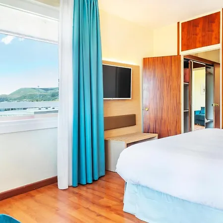 Vejo Hotel 3*