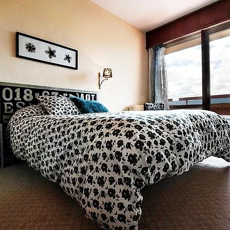 Vejo 3* رينوسا