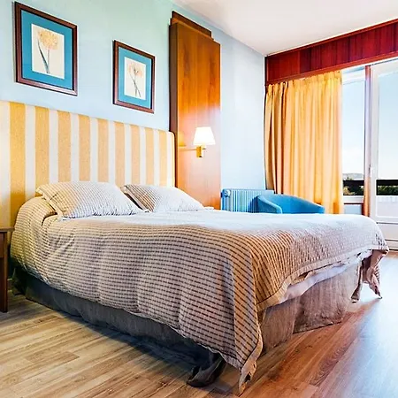 Vejo Hotel 3*